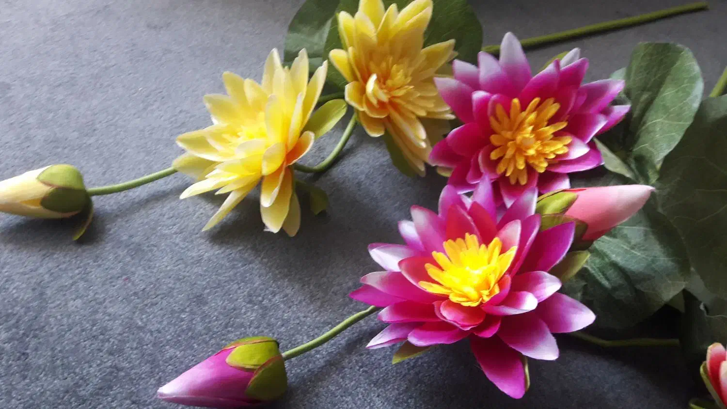 گل مصنوعی|گل مصنوعی|ایلام, |دیوار