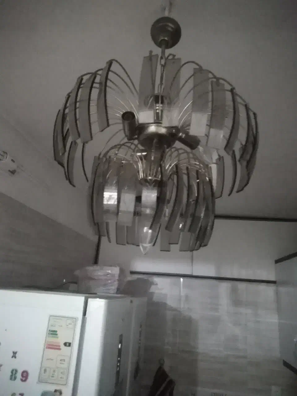 لوستر|لوستر و چراغ آویز|قم, وادی السلام|دیوار