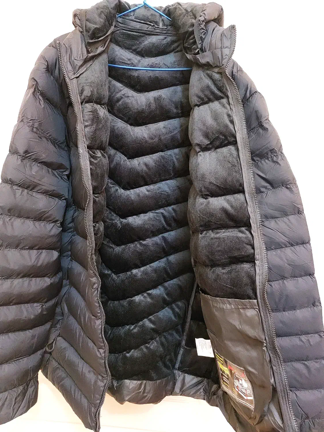 کاپشن خارجی|لباس|تبریز, |دیوار