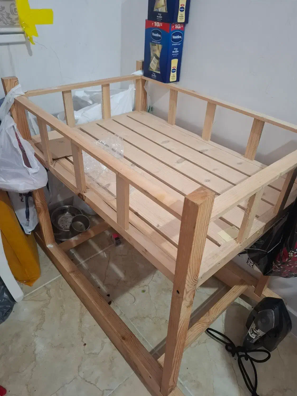 گهواره چوبی|تخت و سرویس خواب|قشم, |دیوار