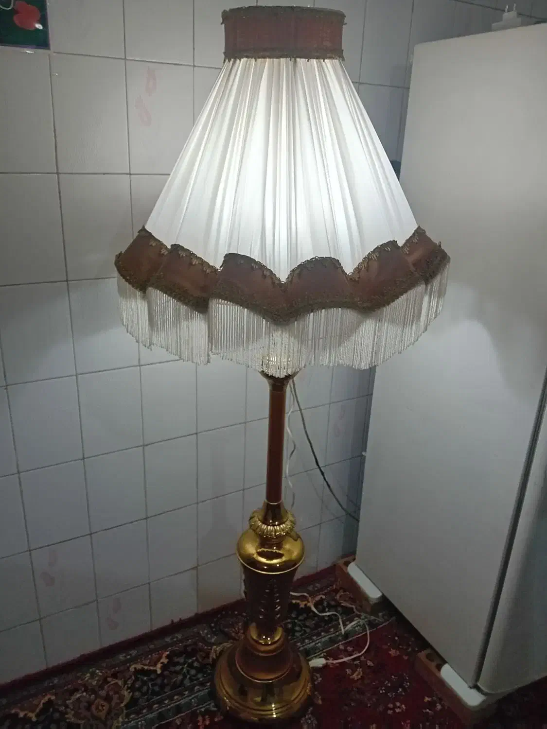 چراغ|چراغ خواب و آباژور|رودهن, |دیوار