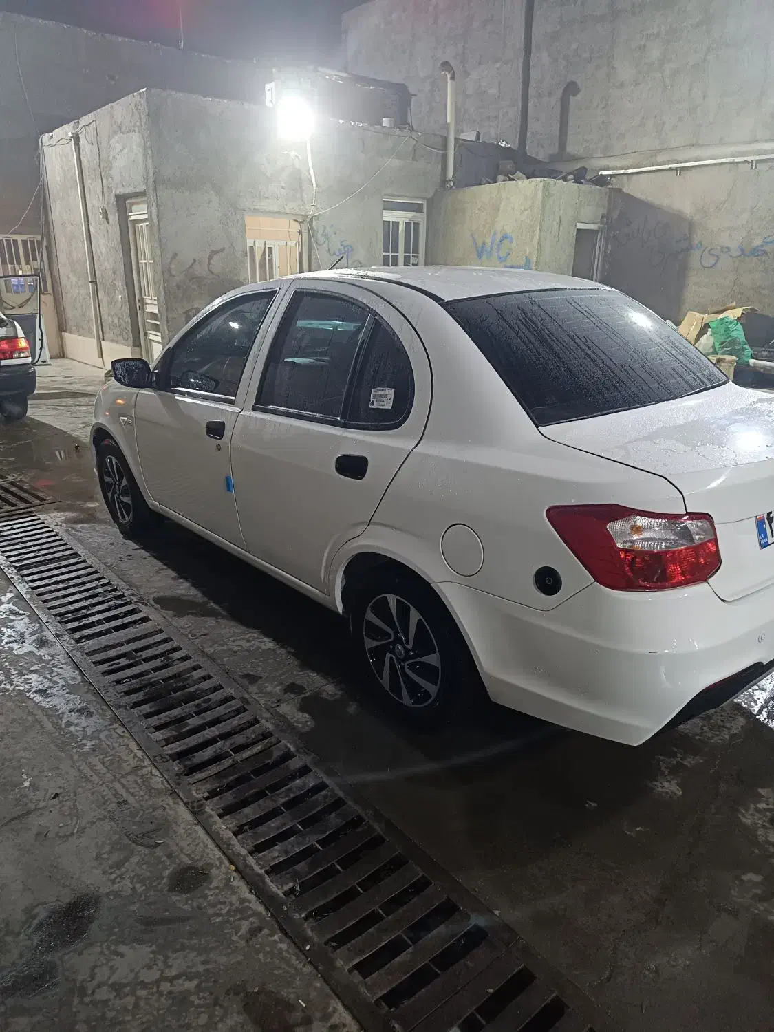 ساینا دوگانه ۴۰۳|خودرو سواری و وانت|قم, امامزاده ابراهیم|دیوار