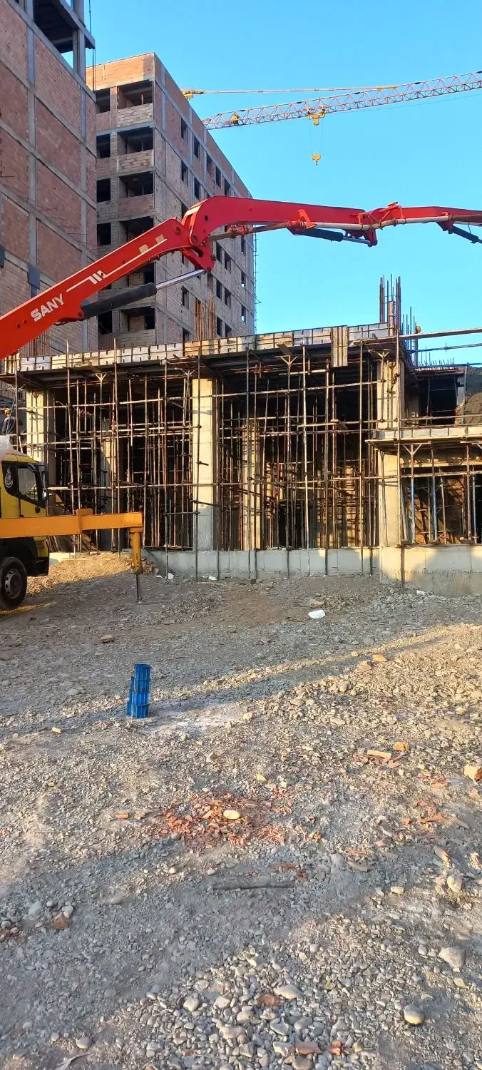 داربست فلزی پیچ ورولپلاک|خدمات پیشه و مهارت|کرج, شاهینویلا|دیوار