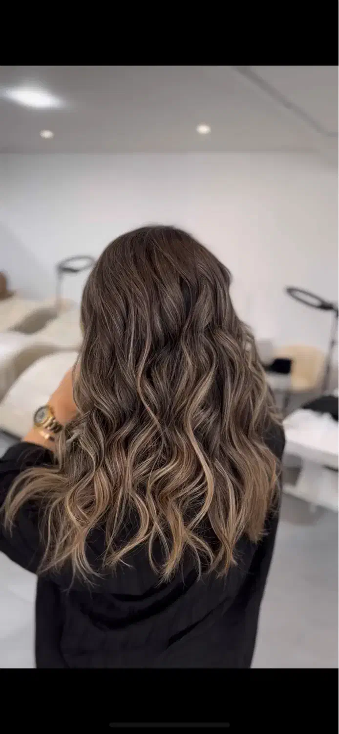 مدل رنگ و لایت حرفه‌ای فقط با هزینه مواد|خدمات آرایشگری و زیبایی|شیراز, ستارخان|دیوار