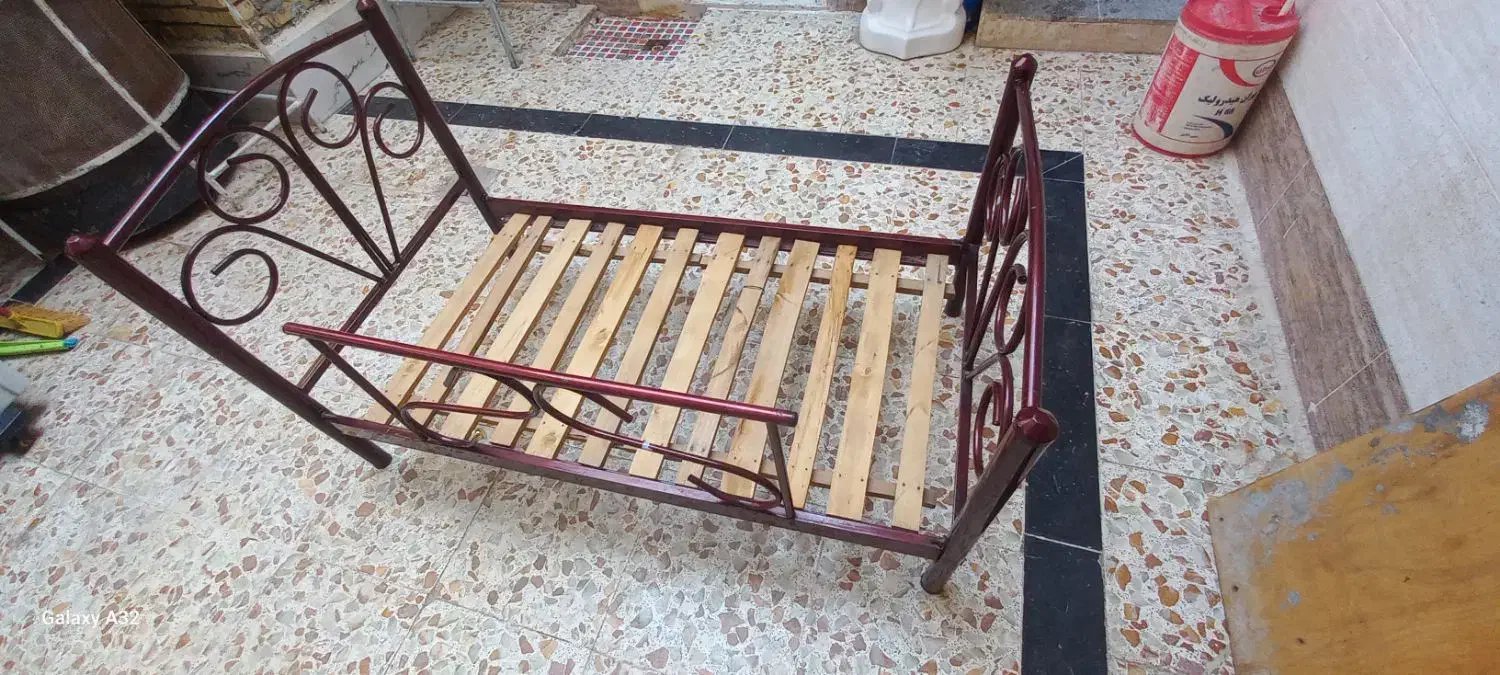 تخت خواب نوجوان تا ۷ساله درهویزه|تخت و سرویس خواب|سوسنگرد, |دیوار