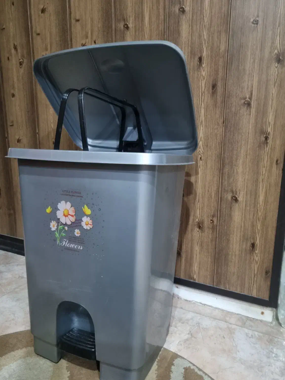 سطل پدالی درب دار|لوازم نظافت|کرج, جهانشهر|دیوار