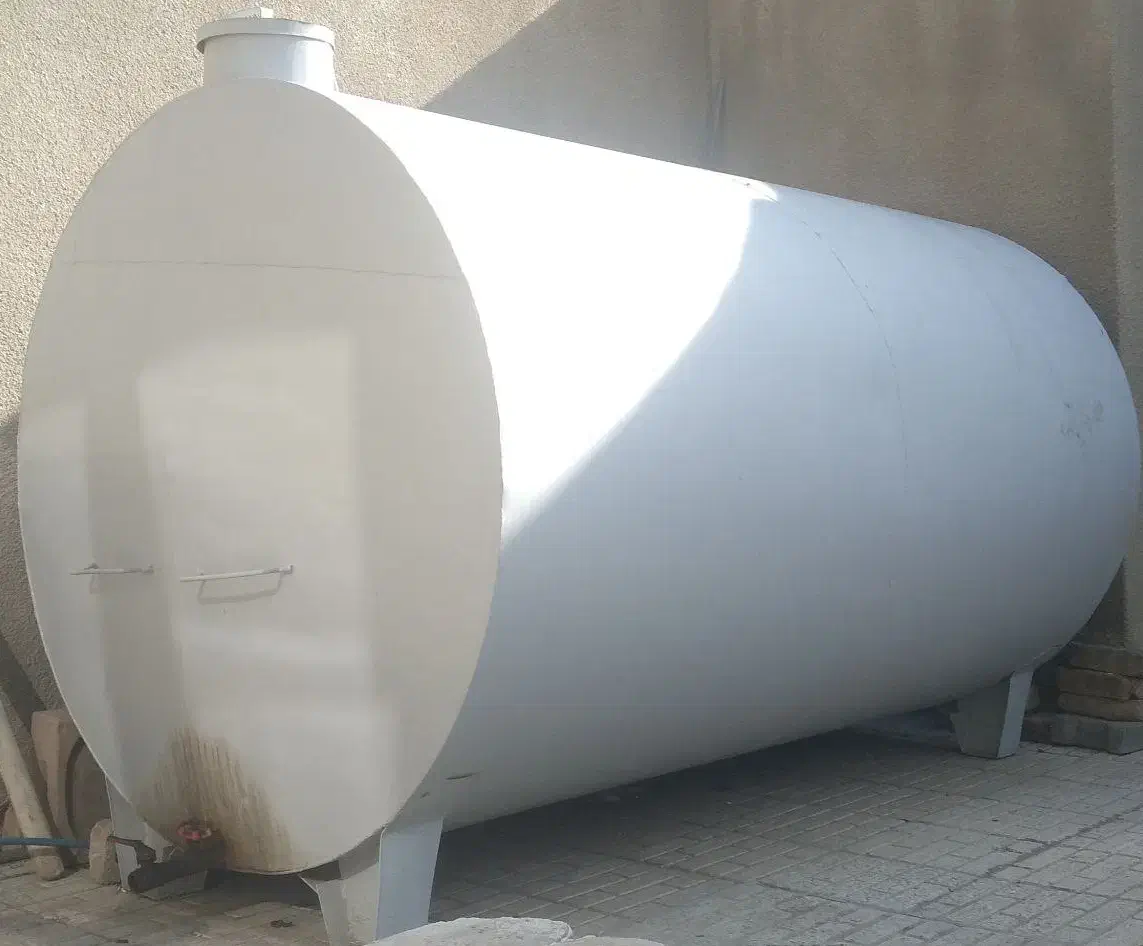 تانکر ۲۰۰۰ لیتری|مصالح و تجهیزات ساختمان|مرند, |دیوار