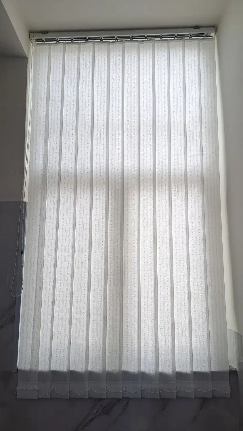 پرده عمودی (لوردراپه)|پرده، رانر، رومیزی|میانه, |دیوار