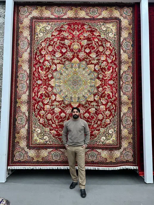 فرش هورتاش قرمز|فرش|شیراز, شهرک بهار|دیوار