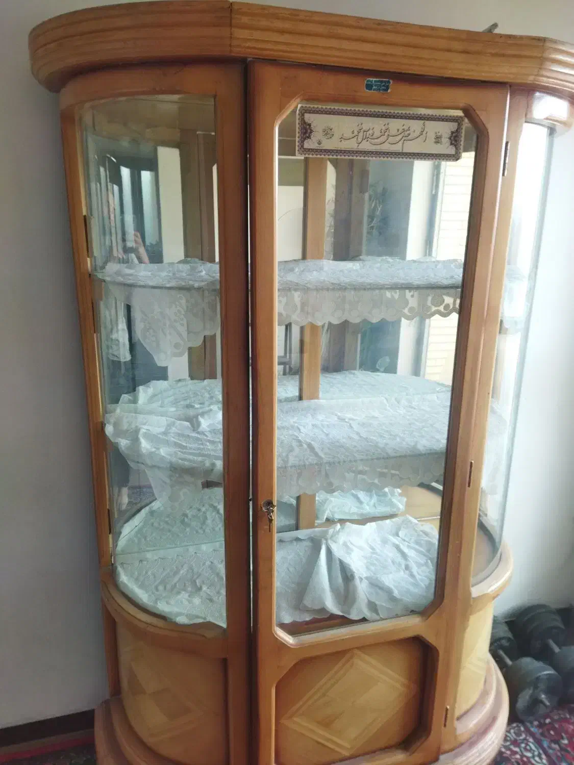 کمد و دراور|جاکفشی، کمد، دراور|فولادشهر, A6|دیوار