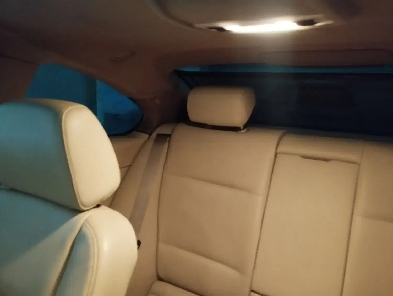 بی‌ ام و۳۲۰کوپه ۲۰۰۸|خودرو سواری و وانت|تهران, بوستان ولایت|دیوار