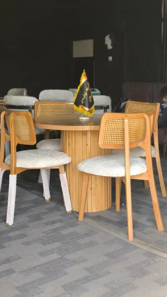 مدل تی|میز و صندلی غذاخوری|تهران, شهید رجایی|دیوار