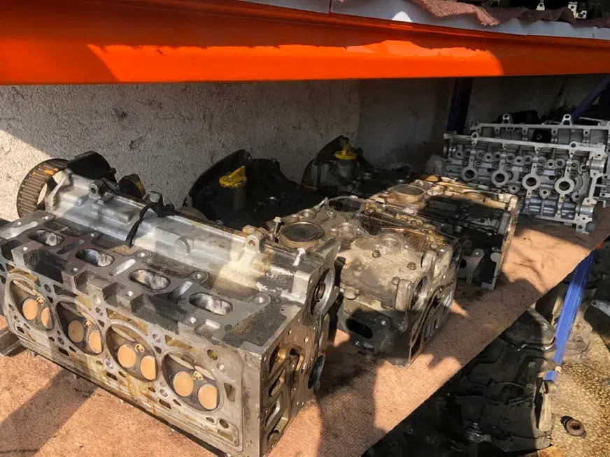 سرسیلندر استوک اروپایی و موتور کامل|قطعات یدکی و لوازم جانبی|قم, کوه سفید|دیوار