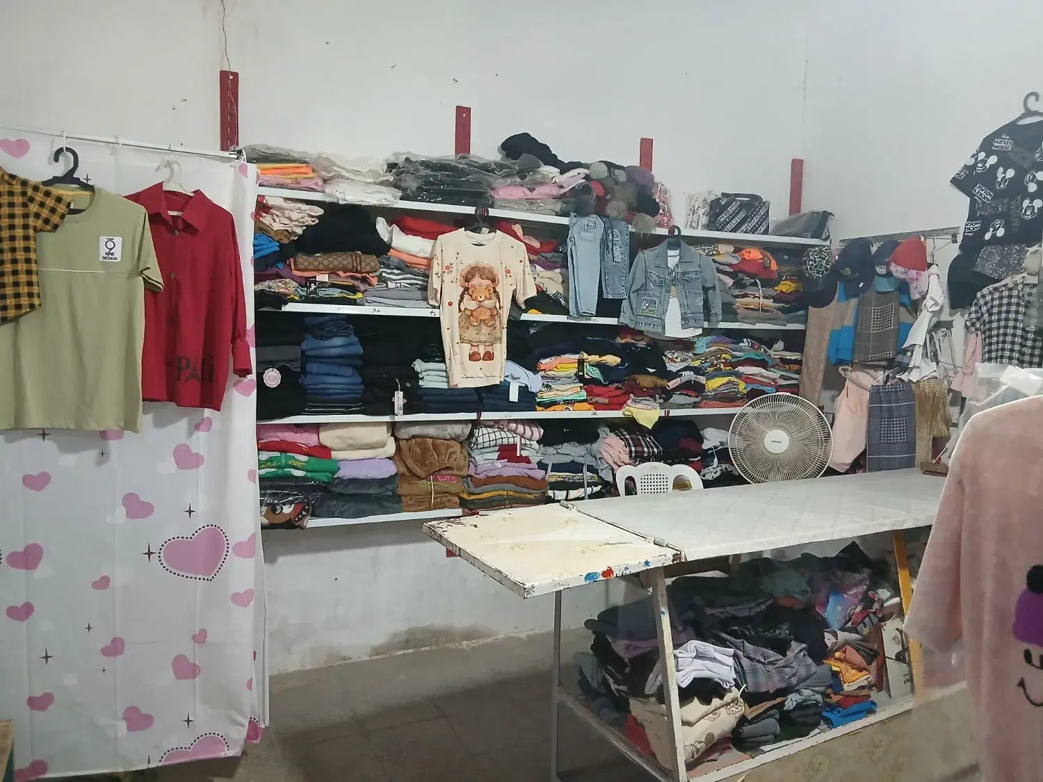 پوشاک زنانه و بچگانه|لباس|شیروان (خراسان), |دیوار