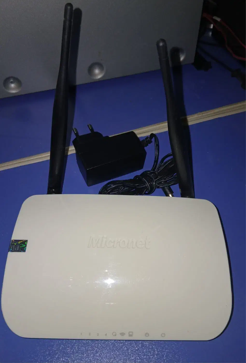 روتر ۴ پورت میکرونت micronet|مودم و تجهیزات شبکه|شاهرود, |دیوار