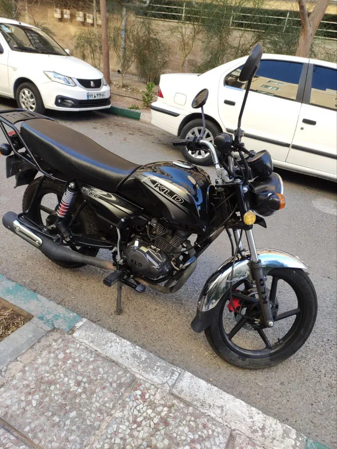 موتور KLD 200|موتورسیکلت|پرند, فاز ۵|دیوار