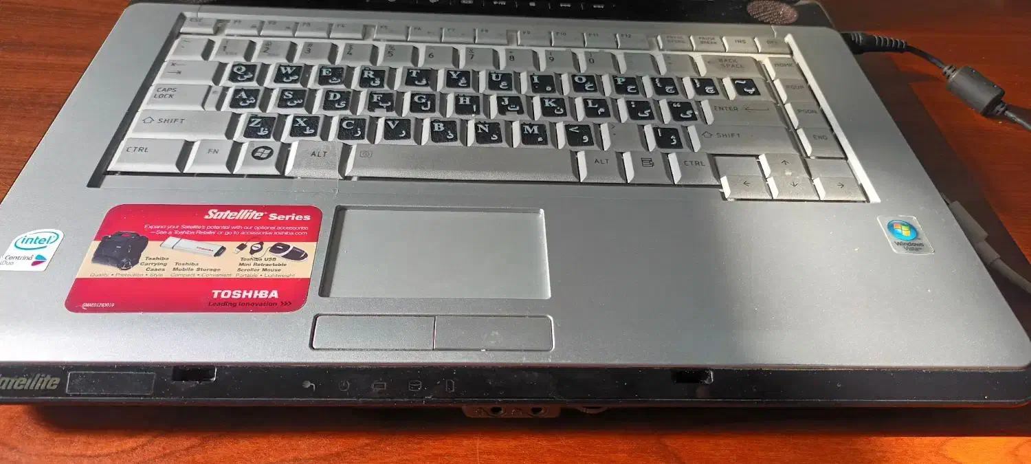 یک دستکاه لب تاب تمیز خیلی کم کار کرده|رایانه همراه|قم, شهدا|دیوار