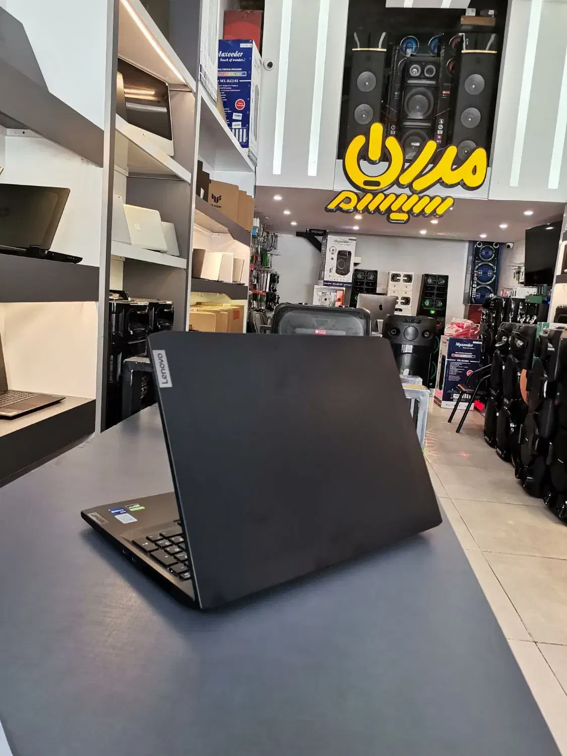 لنوو گیمینگ i7 نوباگارانتی و32Gرم با4Gگرافیک|رایانه همراه|یزد, |دیوار