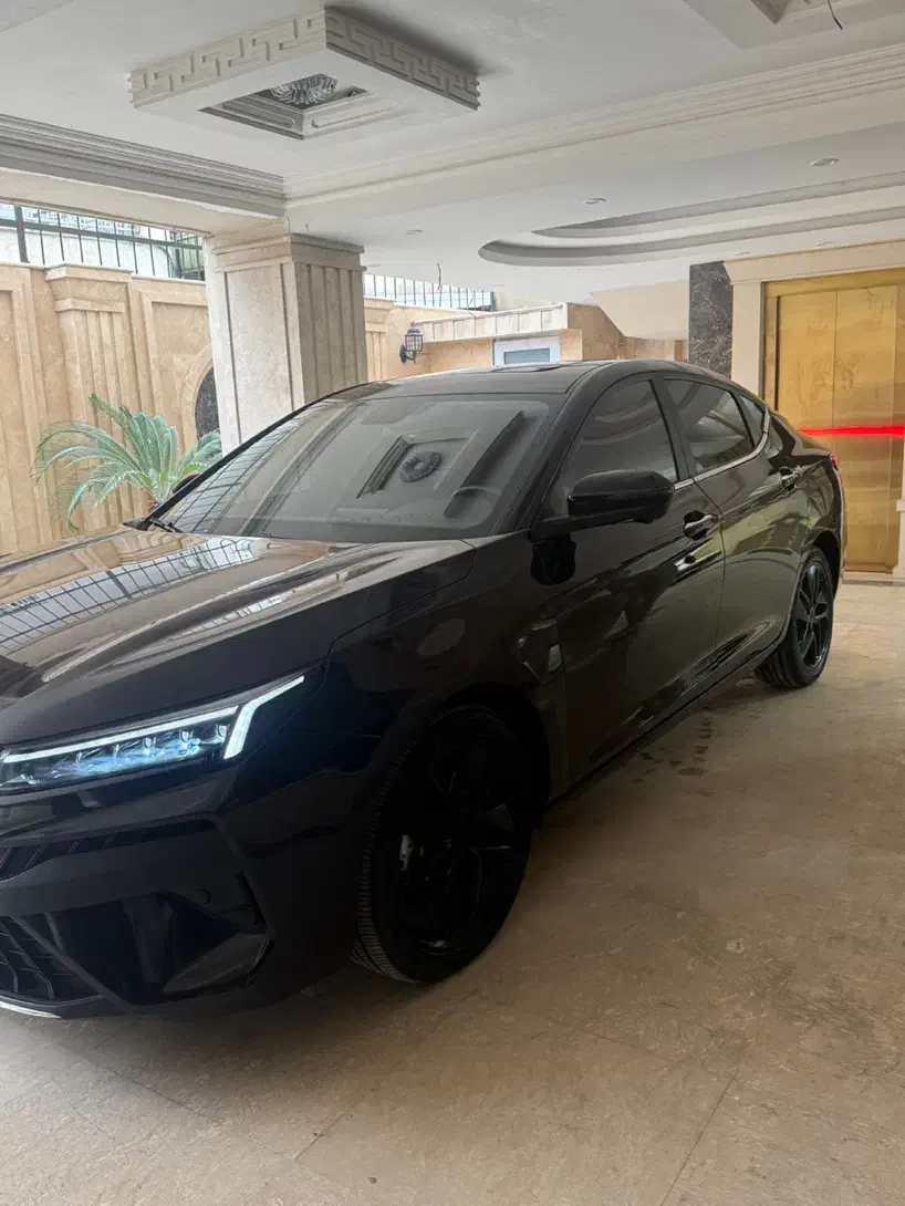 kmc j7 1403 کمکار تمیز بی رنگ کارمندی|خودرو سواری و وانت|رشت, یخسازی|دیوار