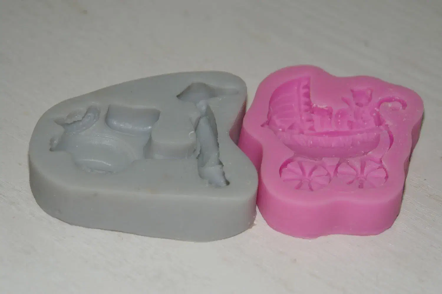 قالب سیلیکونی رزین و سنگ مصنوعی|صنایع دستی و سایر لوازم تزئینی|سنندج, |دیوار