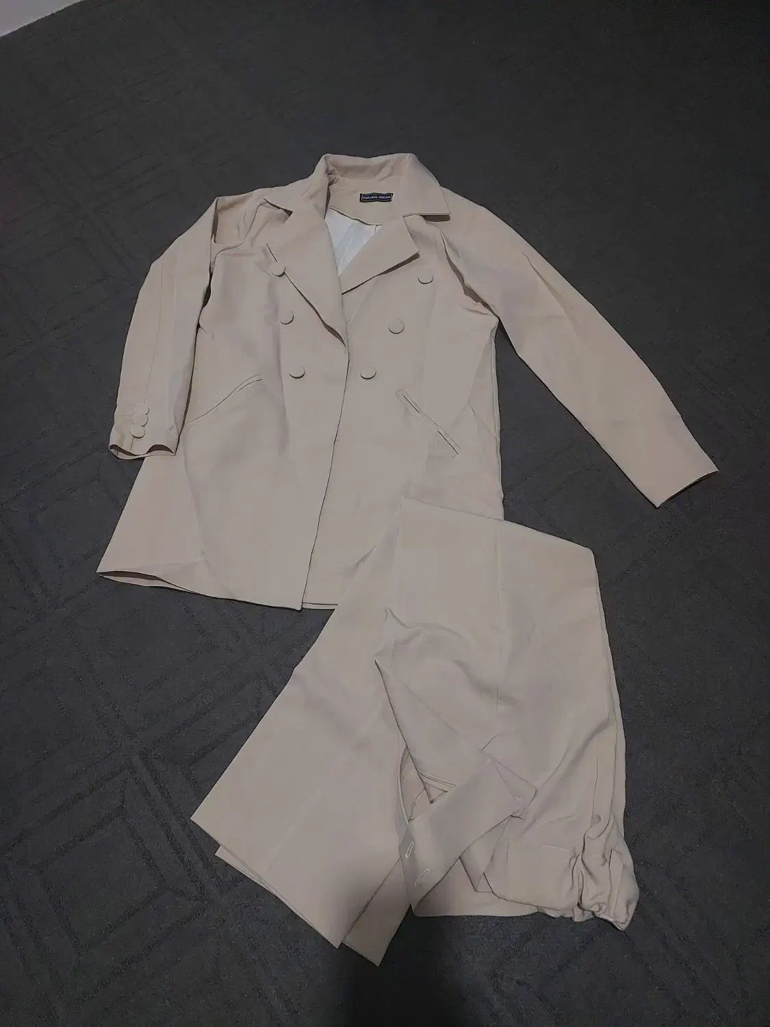 دامن،پیراهن،کتشلوار|لباس|بیرجند, |دیوار