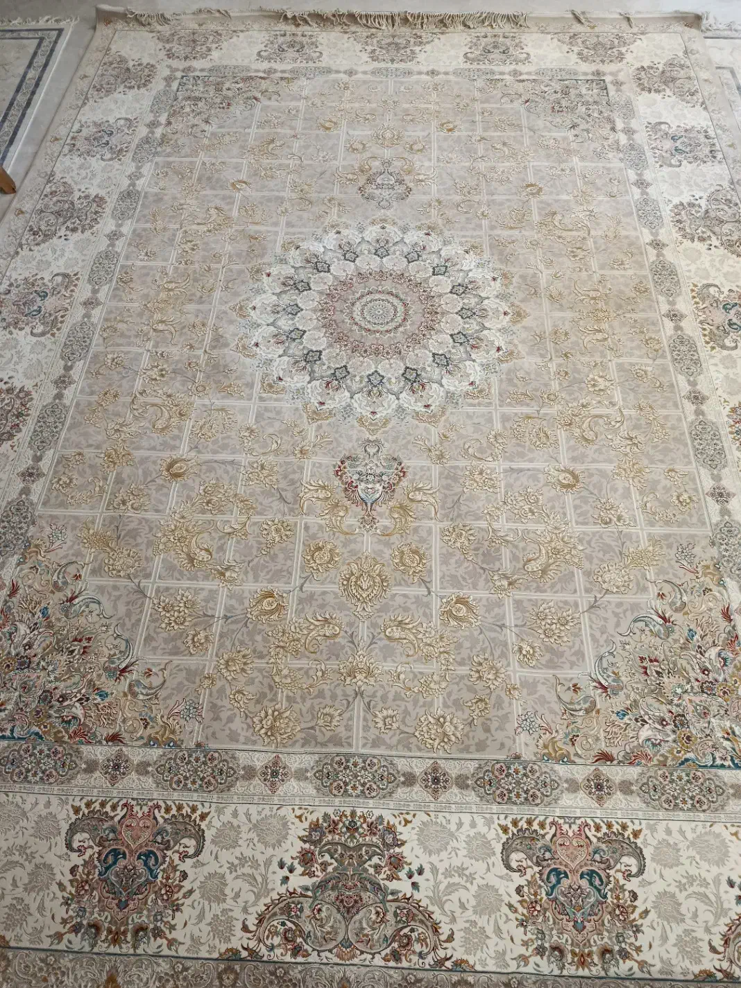 فرش 12متری 1200شانه|فرش|بجنورد, |دیوار