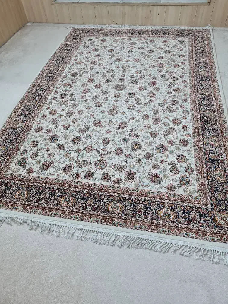 فروش فرش ماشینی شش متری|فرش|شیراز, شهرک بهار|دیوار