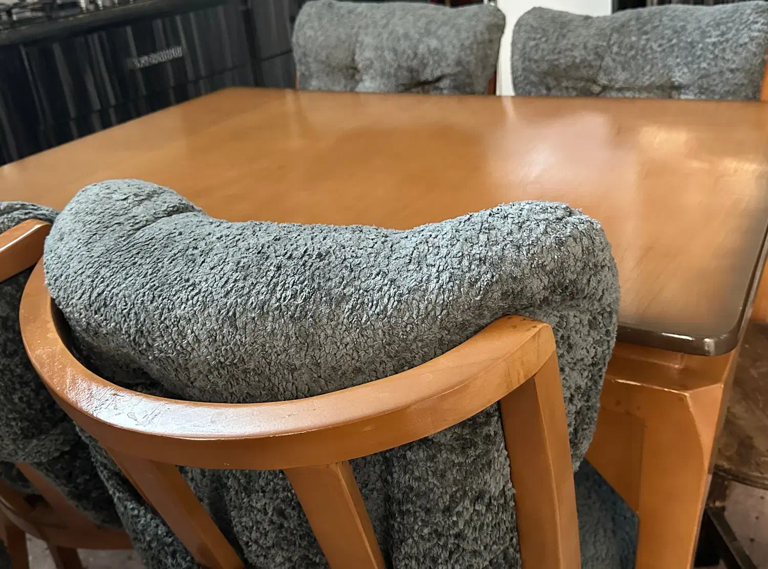 میز ناهار خوری ۴نفره|میز و صندلی غذاخوری|قشم, |دیوار