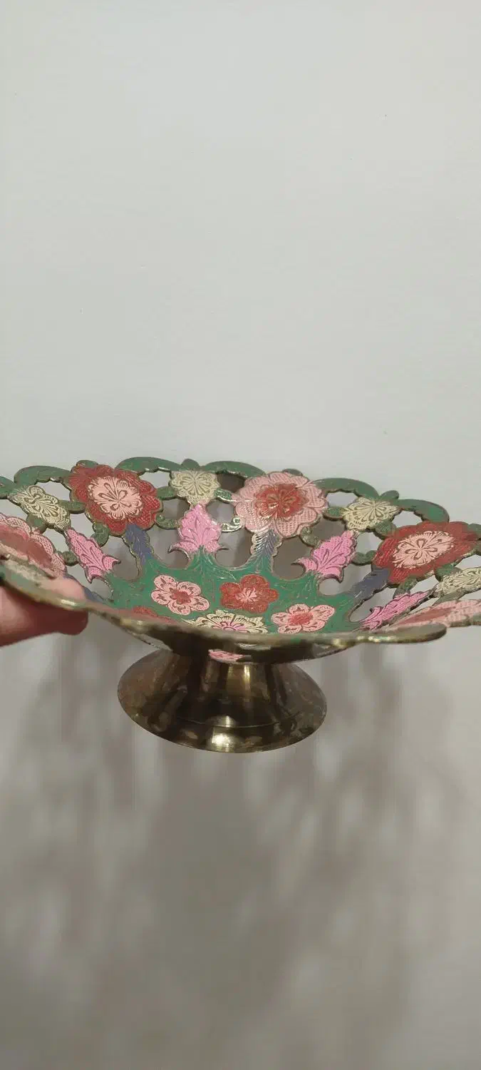 ظرف برنجی خیلی شیک هندی وقدیمی|کلکسیون اشیاء عتیقه|بیرجند, |دیوار