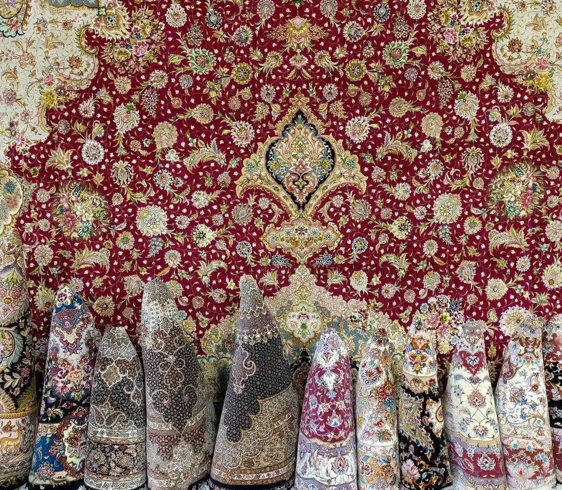 فروشنده‌ و خریدارفرش‌  درتهران‌به‌بهترین‌قیمت‌|فرش|تهران, سعادت‌آباد|دیوار