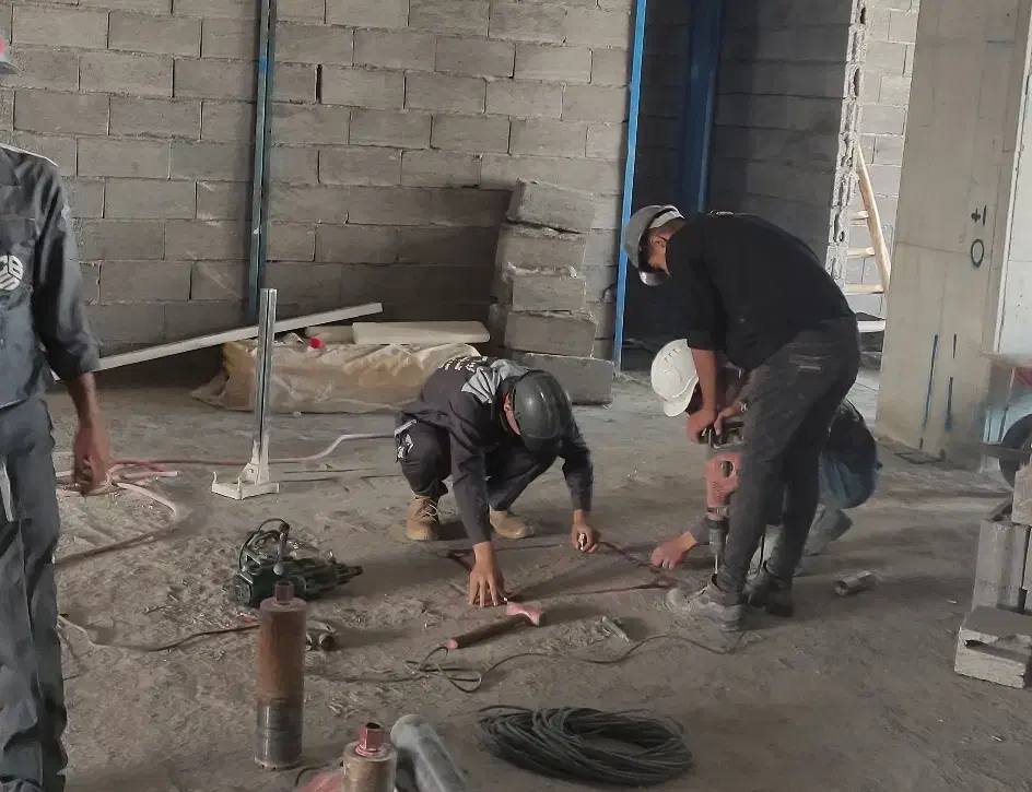 کارگر ساختمانی،کارگر فنی|استخدام صنعتی، فنی، مهندسی|مشهد, گوهرشاد|دیوار