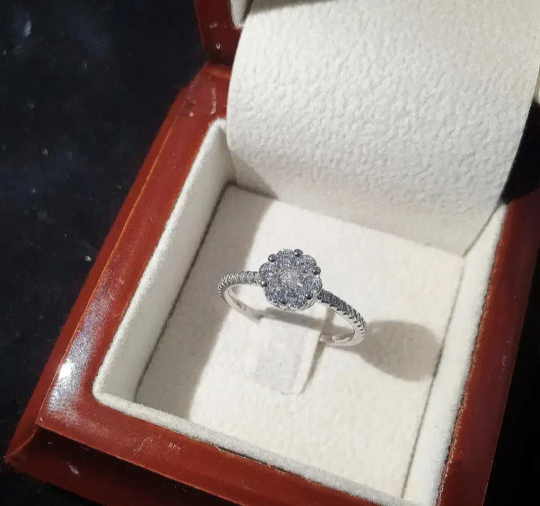 انگشتر فلاور نقره اصلی عیار ۹۲۵|جواهرات|کرمانشاه, |دیوار