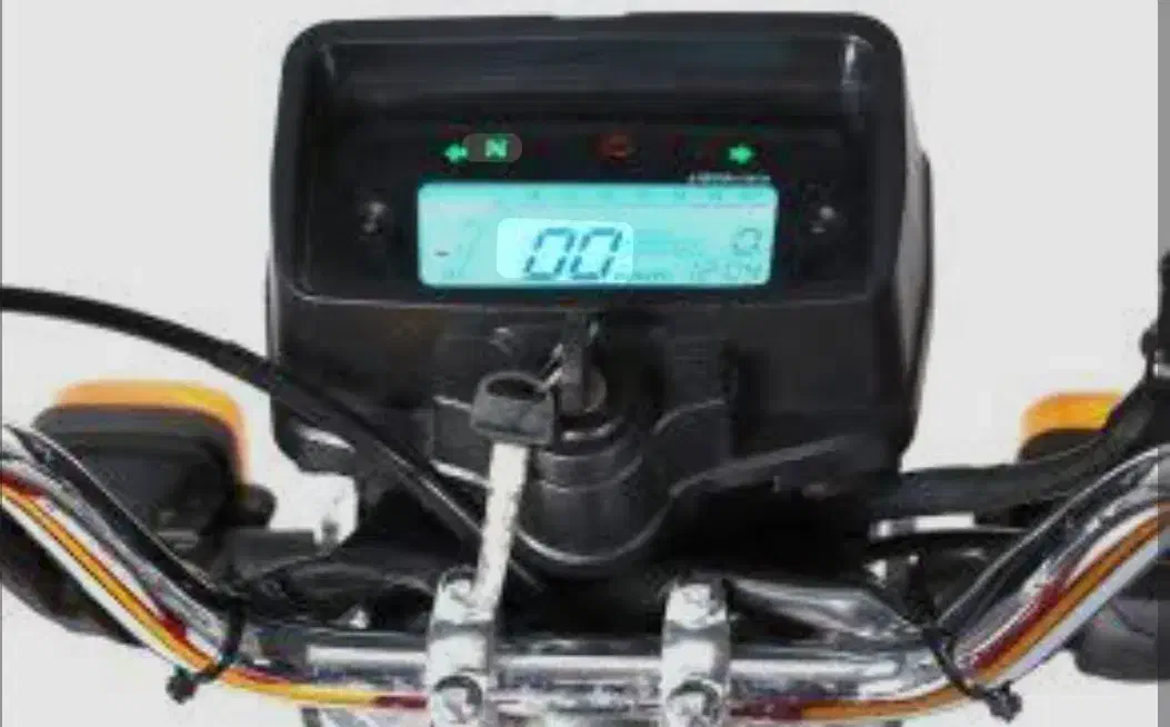 کبیر ۲۰۰ مدل ۱۴۰۳|موتورسیکلت|بروجرد, |دیوار