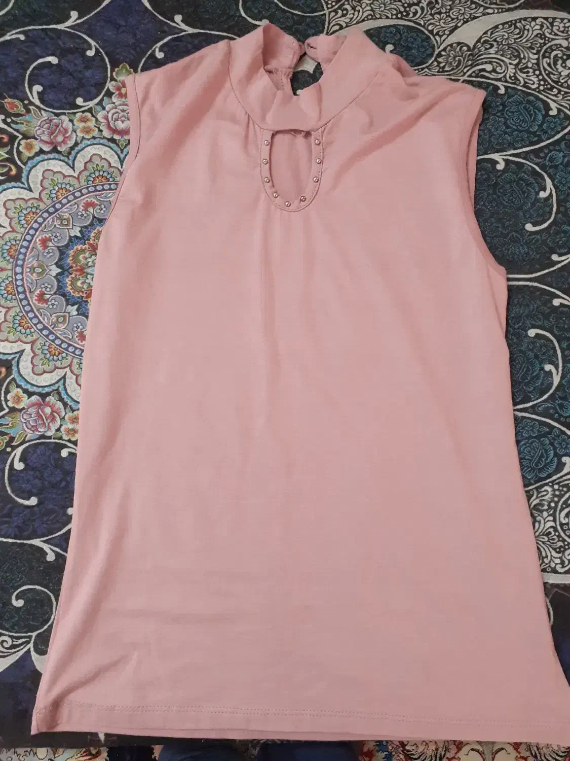 لباس زنانه|لباس|اسفراین, |دیوار