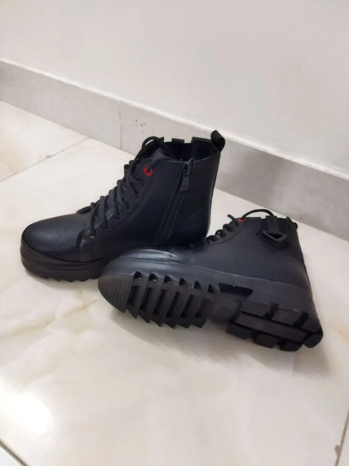 کفش اسپرت ونیم بوت|کیف، کفش، کمربند|بیرجند, |دیوار