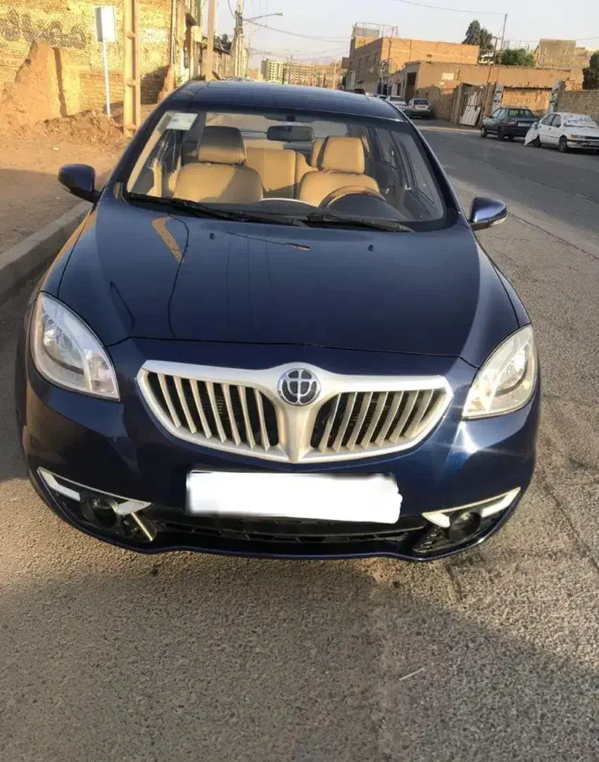 برلیانس H330 اتوماتیک|خودرو سواری و وانت|یزد, |دیوار