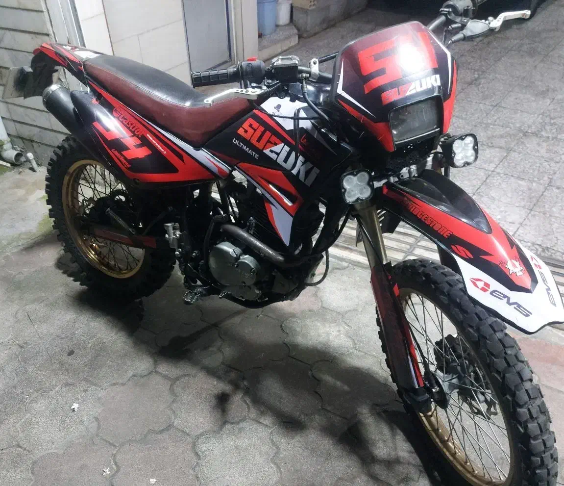 تریل روان ۲۰۰|موتورسیکلت|بندر انزلی, معلم|دیوار