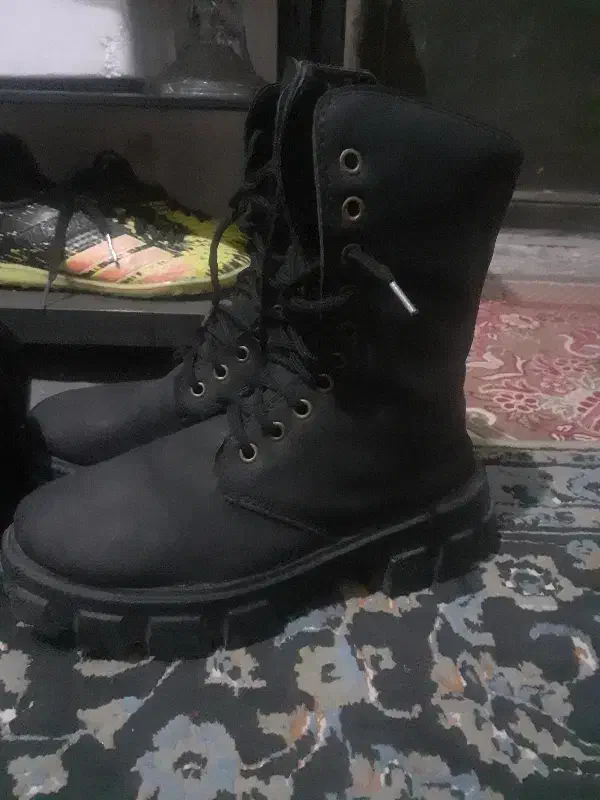 کفش|کیف، کفش، کمربند|خرم‌آباد, |دیوار