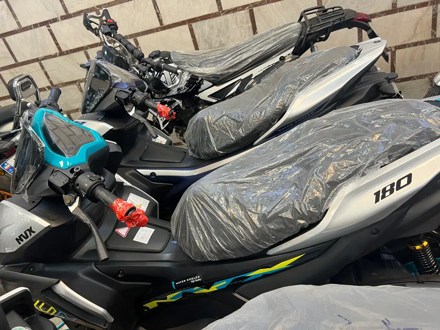 آیروکس ۱۸۰|موتورسیکلت|تهران, هاشمی|دیوار