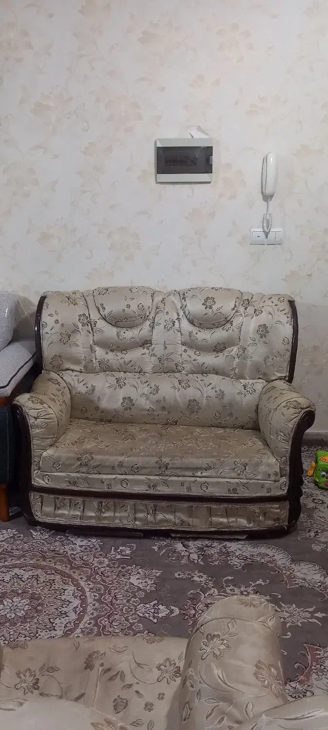 فروش مبل|مبلمان خانگی و میز عسلی|اسفراین, |دیوار