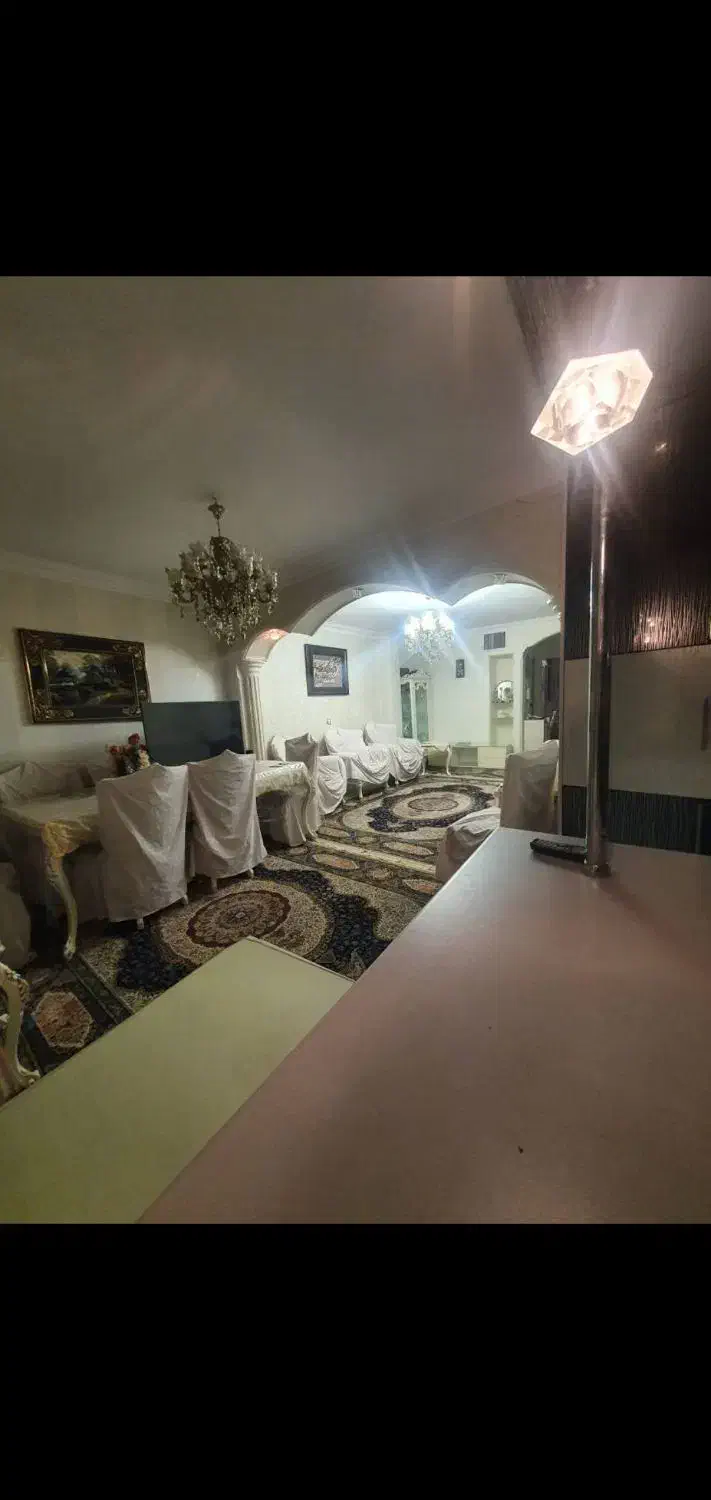 رهن کامل واحد ۹۰ متری پلیس شریعتی