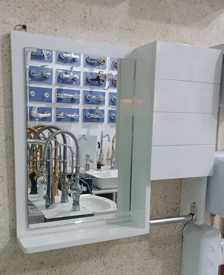 اینه و باکس ضد آب قیمت آگهی عکس اول|لوازم سرویس بهداشتی|اسلام‌شهر, مسکن مهر اسلاشهر (شهرک امام خمینی)|دیوار