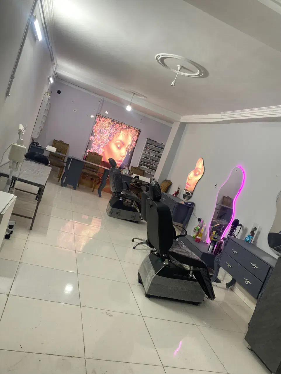 اجاره صندلی درتمام لاین ها|اجارهٔ دفتر کار، اتاق اداری، مطب|گرگان, |دیوار