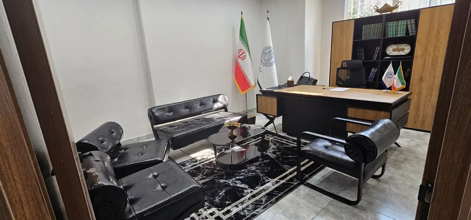 استخدام همکار وکیل دادگستری جوان|استخدام مالی، حسابداری، حقوقی|تهران, تولید دارو|دیوار