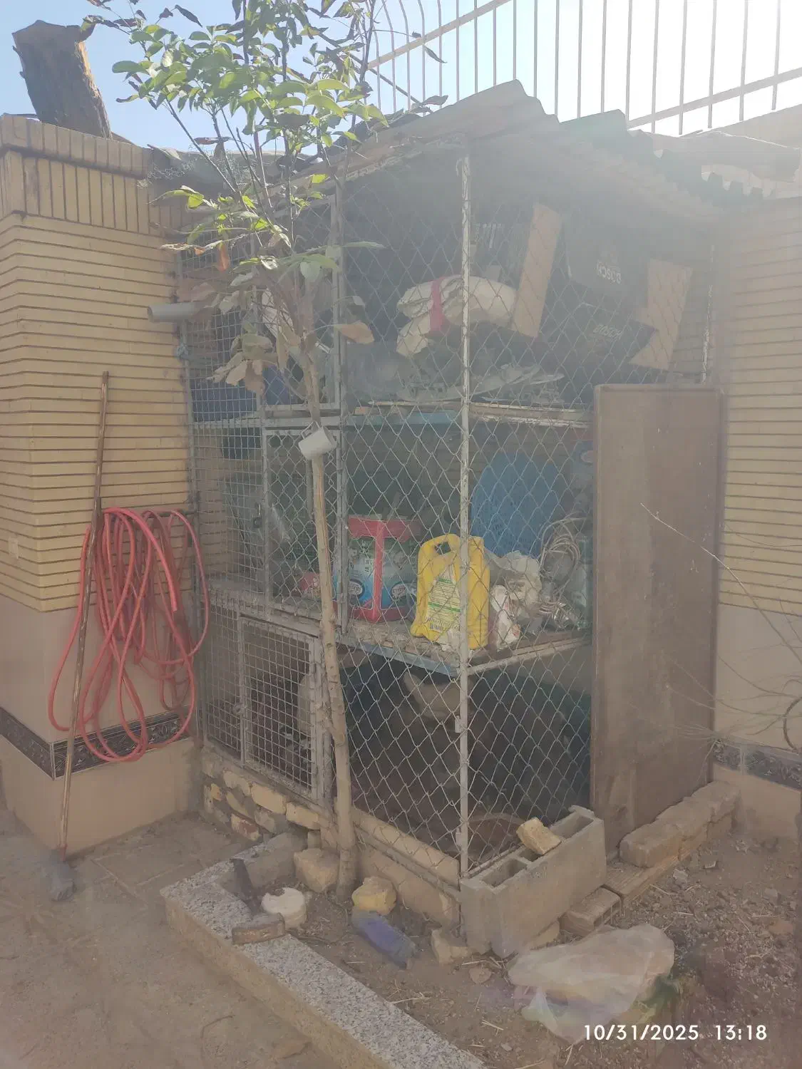 جایگاه و لانه حیوان ابعاد بزرگ|لوازم جانبی حیوانات|لنجان, |دیوار