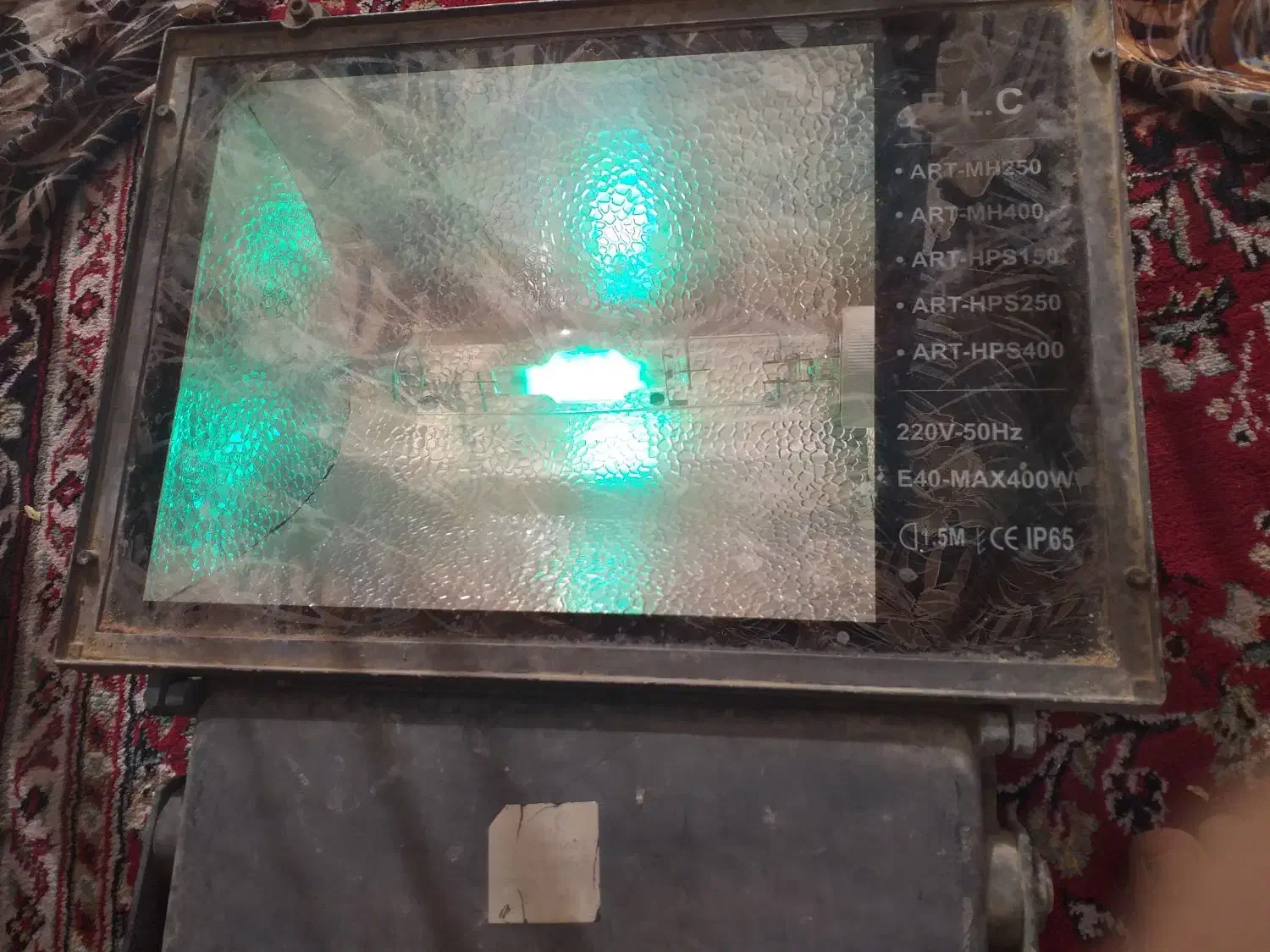 پرژکتور|لامپ و چراغ|نسیم‌شهر, |دیوار