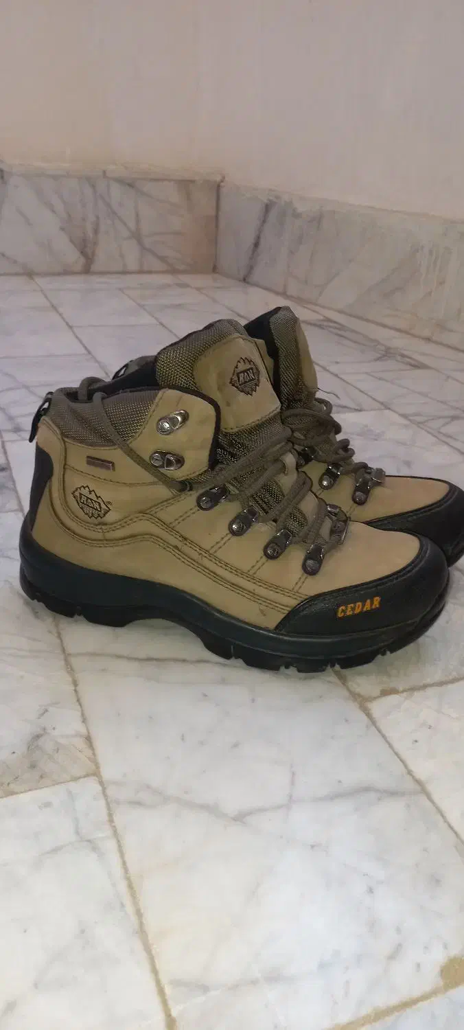 کفش|کوهنوردی و کمپینگ|نیشابور, ۲۲ بهمن|دیوار