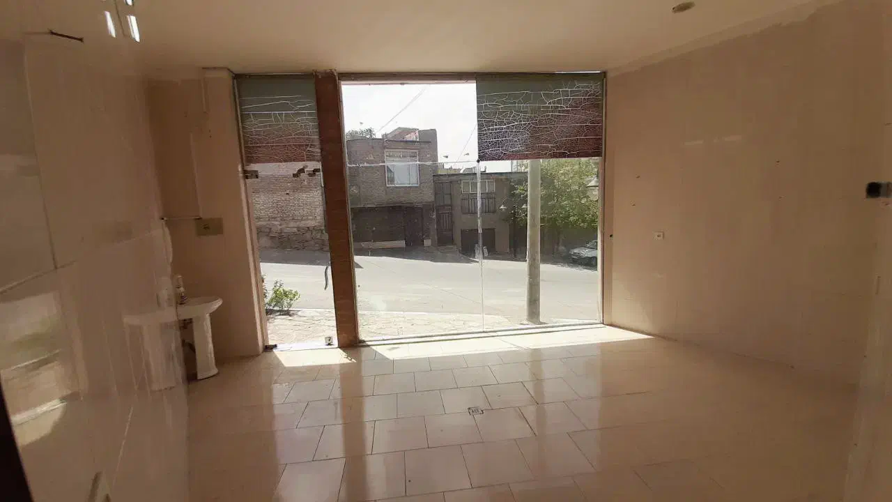 مغازه ۲۰ متری گلستان|اجارهٔ مغازه و غرفه|طرقبه, |دیوار