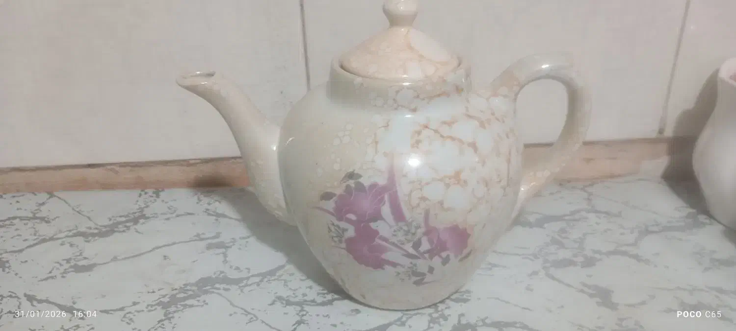 قوری چینی|قوری، کتری، قهوه‌ساز دستی|مشهد, کوی دروی|دیوار