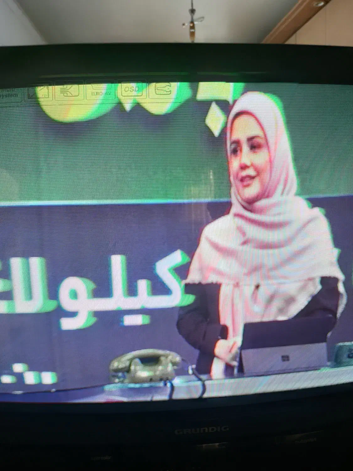 تلویزیون قدیمی۲۹ اینچ گروندیگ آلمانی اصل سالم تمیز|تلویزیون و پروژکتور|تهران, شهرک شریعتی|دیوار